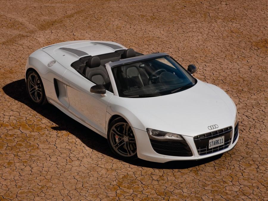  Audi R8 V10 Spyder 2010 года  (NA) (фото 7 из 17)